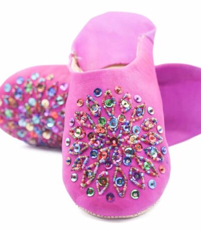 Babouche marocaine à paillettes pour femme décorée de strass colorés