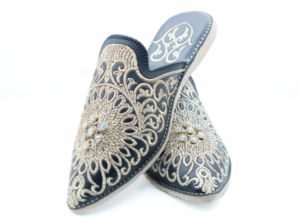 Black Moroccan Embroidered mules flat