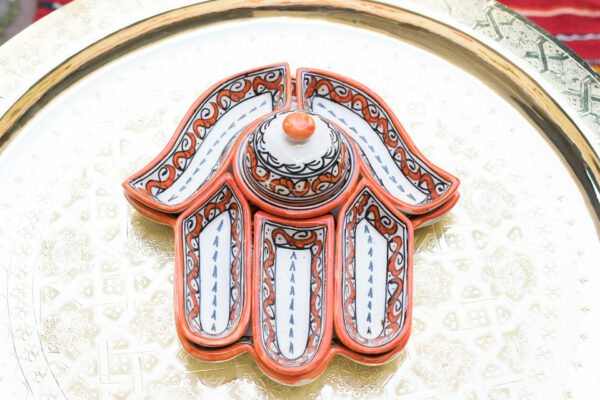 Red Hamsa dish with 7 pieces and bowl