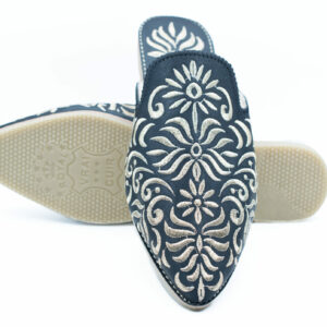 Schwarze Babouche Schuhe Marokko